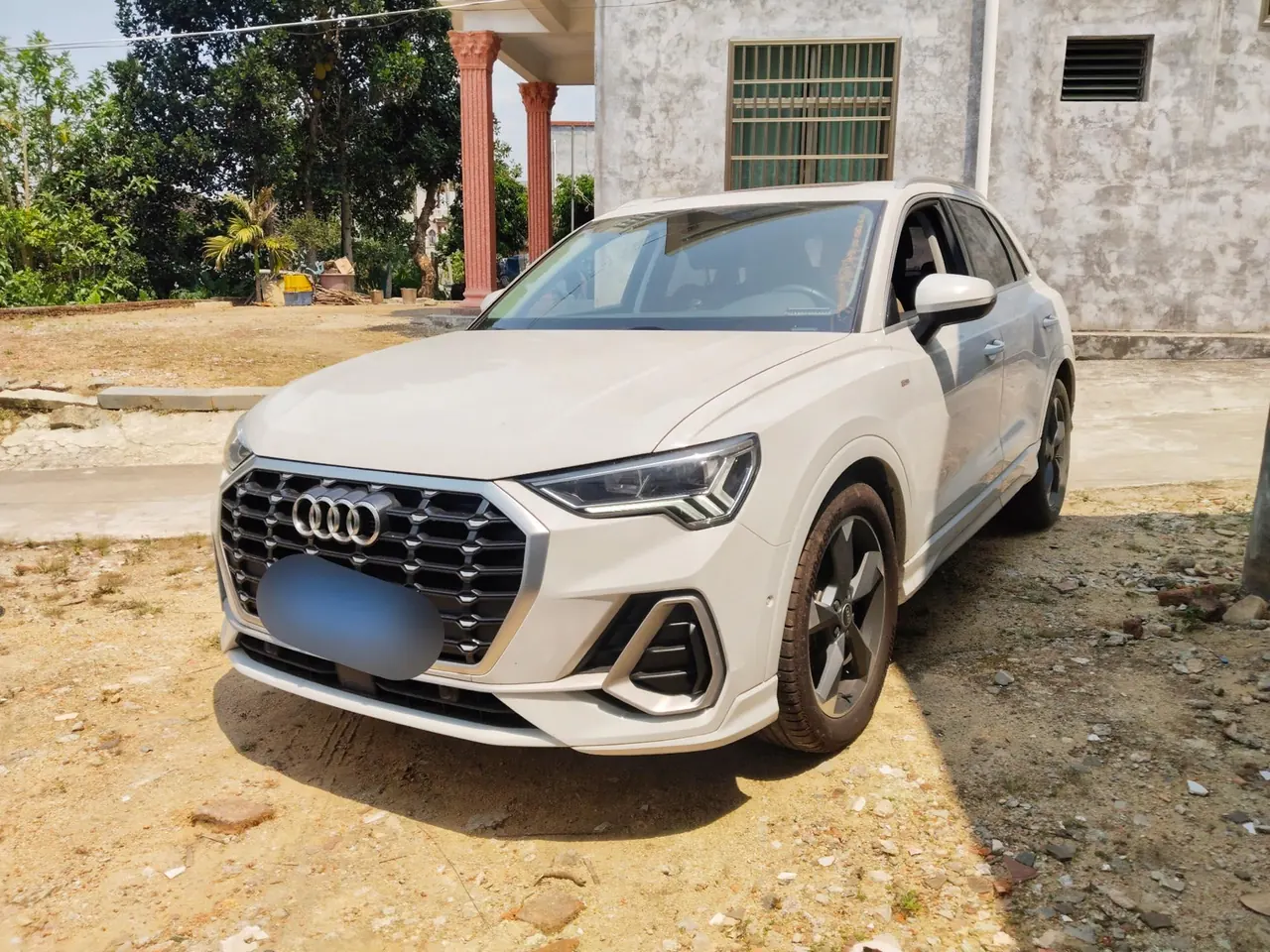 Open image lightbox: Audi 2022 Q3 1.4TFSI 35TFSI Fashion Elegant Automatic Gear