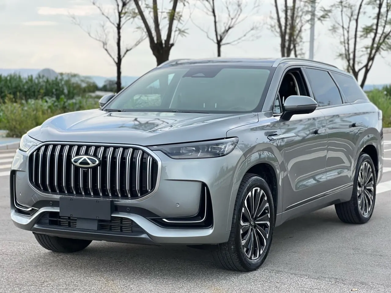 Open image lightbox: Chery 2023 Ruihu 9 2.0T Two-Drive Deluxe Edition 5-seat Automatic Gear