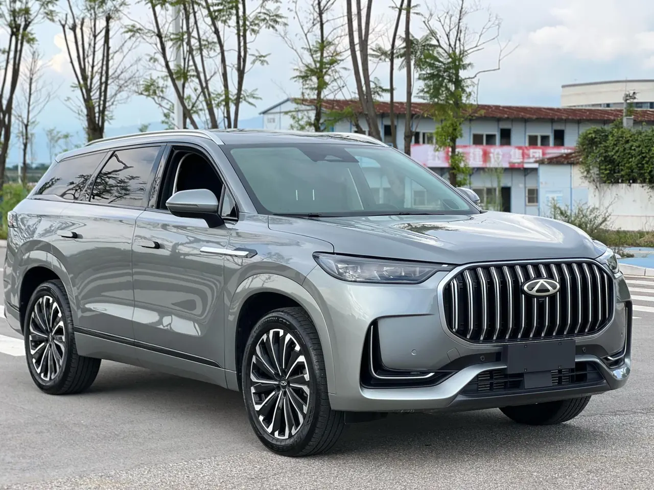 Chery 2023 Ruihu 9 2.0T Two-Drive Deluxe Edition 5-seat Automatic Gear 3