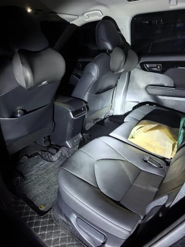 Toyota 2026 Highlander Dual Engine 2.5 Stepless Intelligent Electric Hybrid Two-Drive Elite Edition 5-seat Automatic Transmission 5
