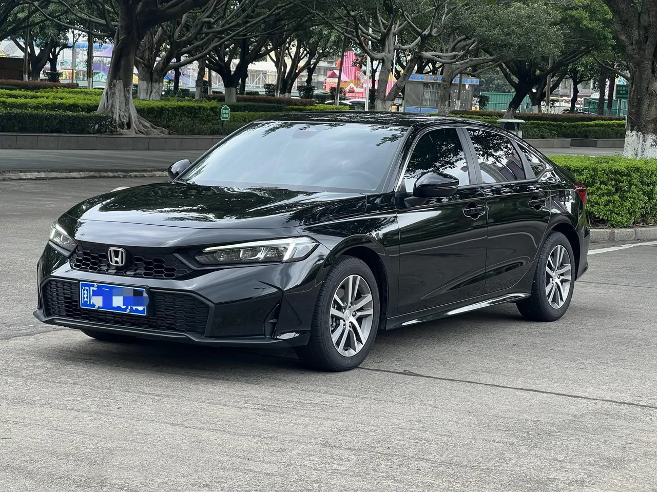 Open image lightbox: Honda 2025 Civic 1.5T Stepless 240TURBO Zhiqu Plus Automatic Gear