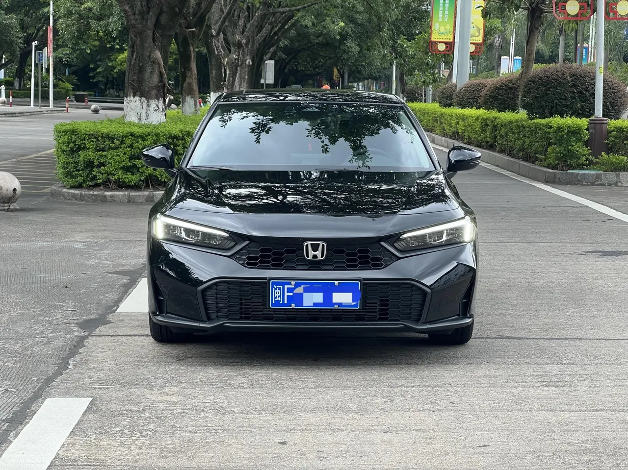Honda 2025 Civic 1.5T Stepless 240TURBO Zhiqu Plus Automatic Gear 2