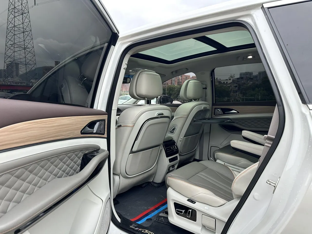 The popular 2022 yacht 1.5T wave-by-wave version automatic gear 5