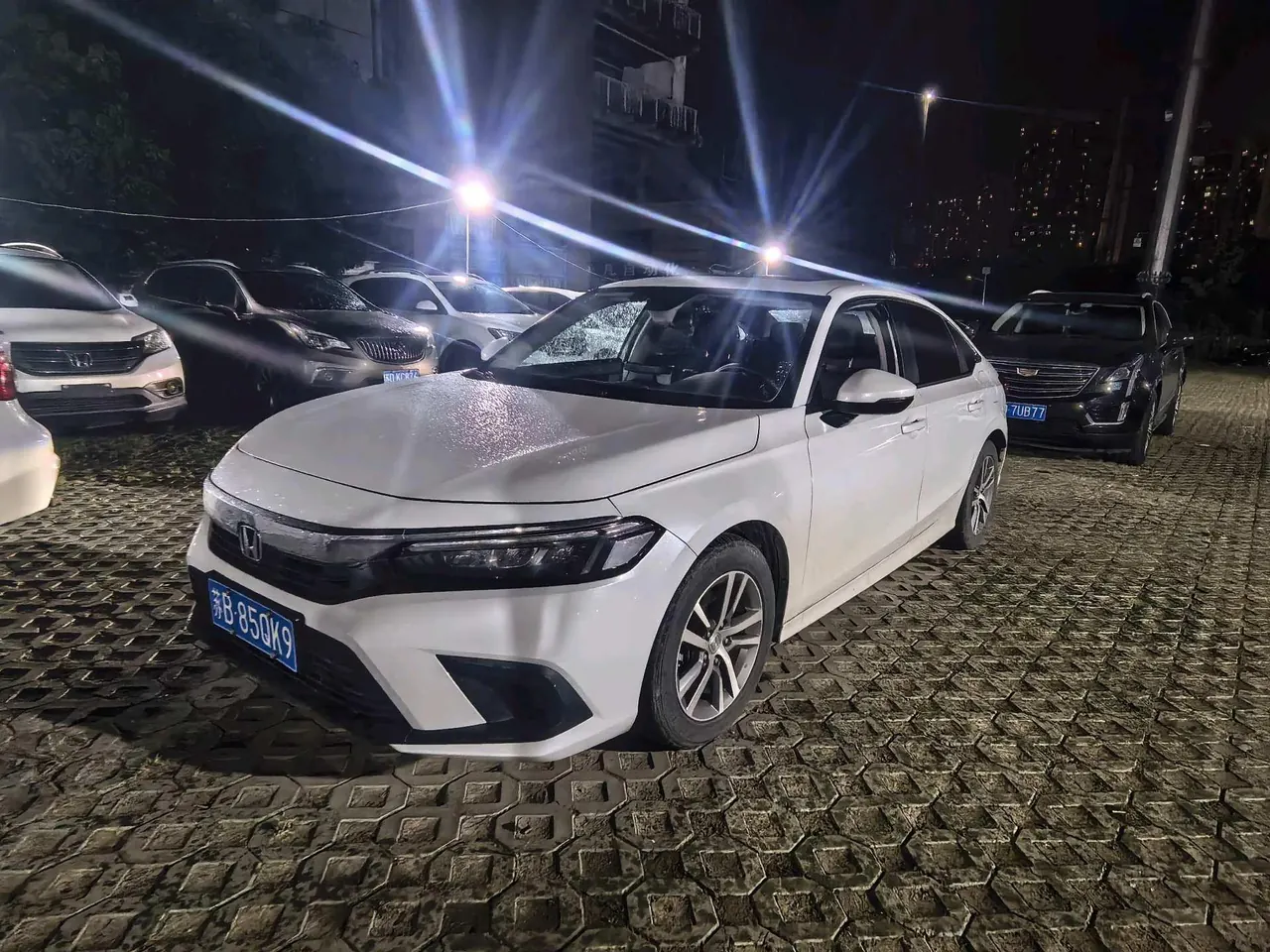 Open image lightbox: Honda 2023 Civic 1.5T CVT 240TURBO Sporty Edition Automatic