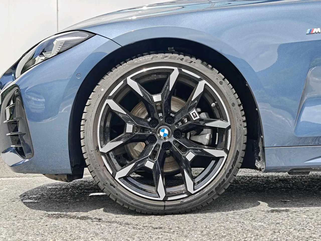 BMW 4 Series (Imported) 2024 430i Convertible Coupe 2.0T M Sports Obsidian Night Suit Automatic Gear 14