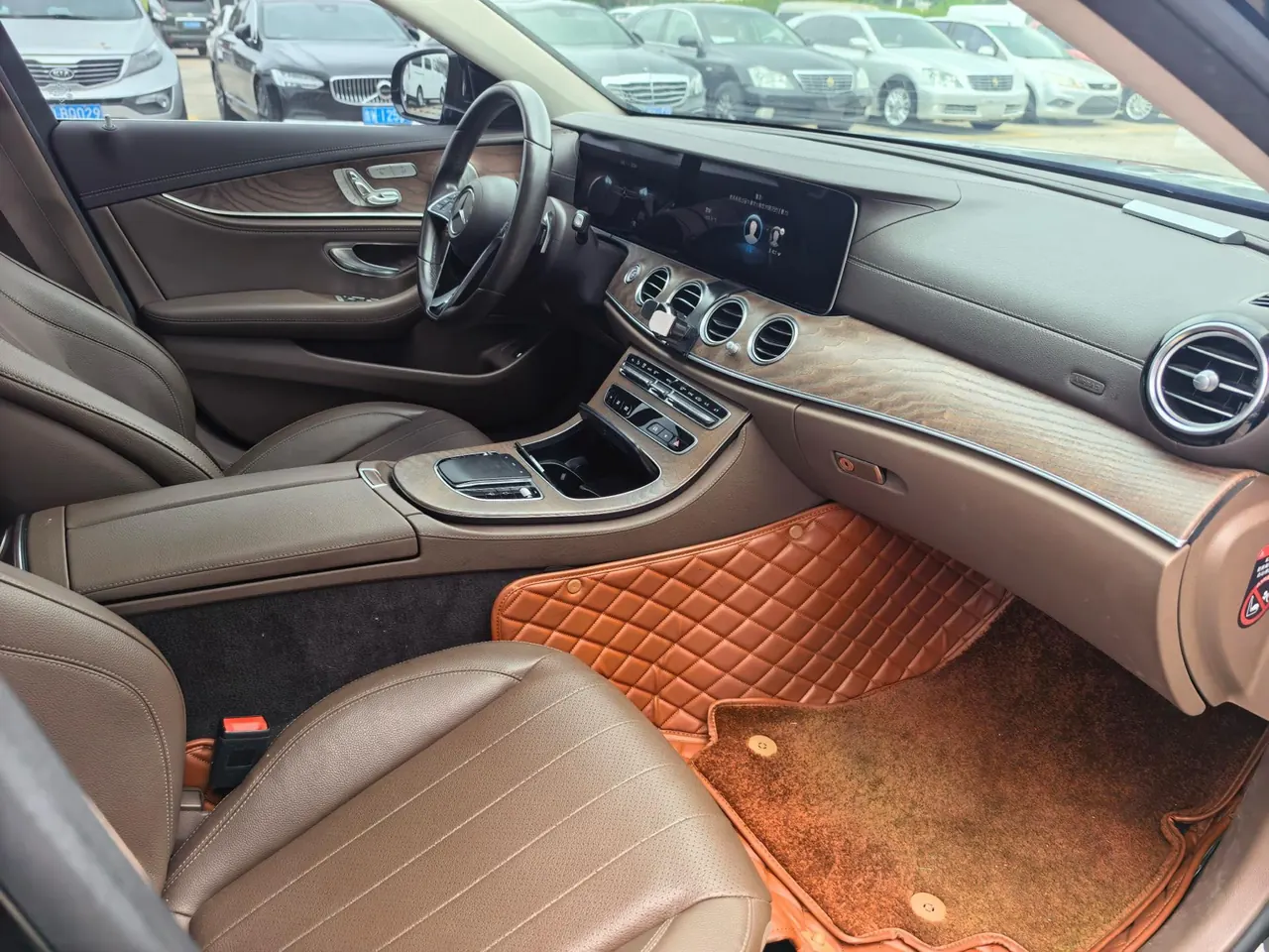 Mercedes Benz E Class 2022 E 300 L 2.0T Luxury Automatic Gear 8