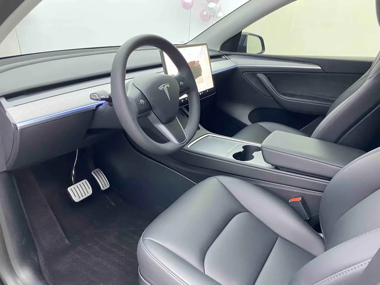 Tesla 2024 Model Y rear-wheel drive version automatic transmission 11