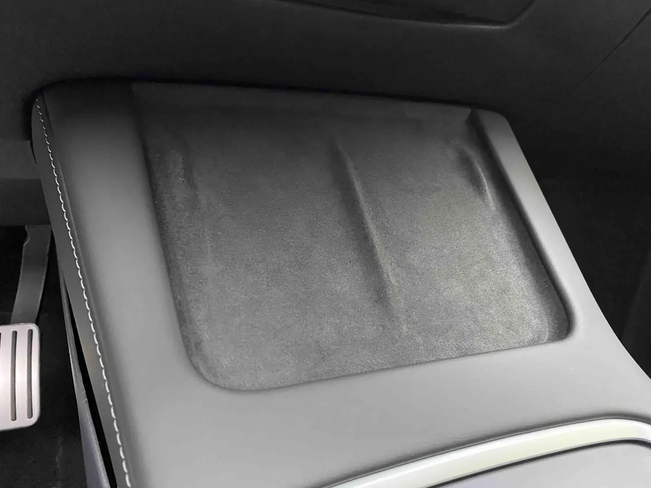 Tesla 2024 Model Y rear-wheel drive version automatic transmission 12
