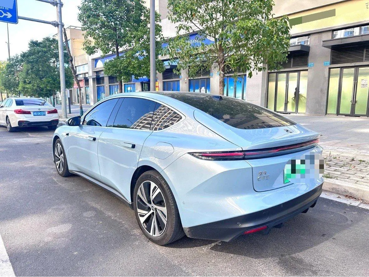 NIO 2022 ET5 75kWh automatic gear 6