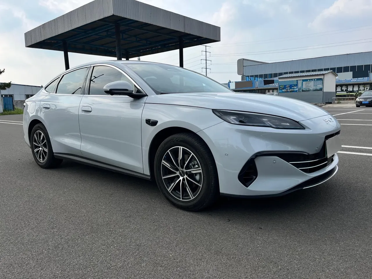 BYD 2026 seals 06 DM-i 1.5 stepless super-exclusive 210KM exclusive automatic gear 3