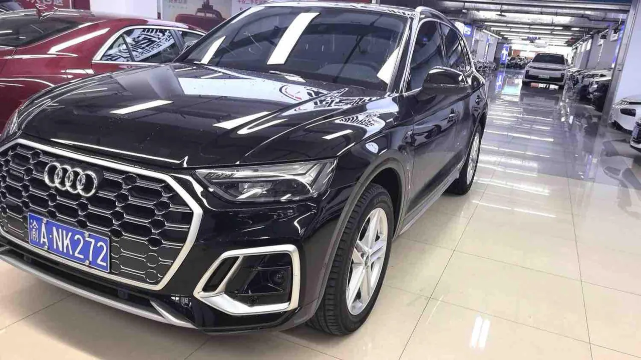 Audi 2022 Q5L 2.0TFSI 40TFSI Deluxe Dynamic (Modified) Automatic Gear - View 1