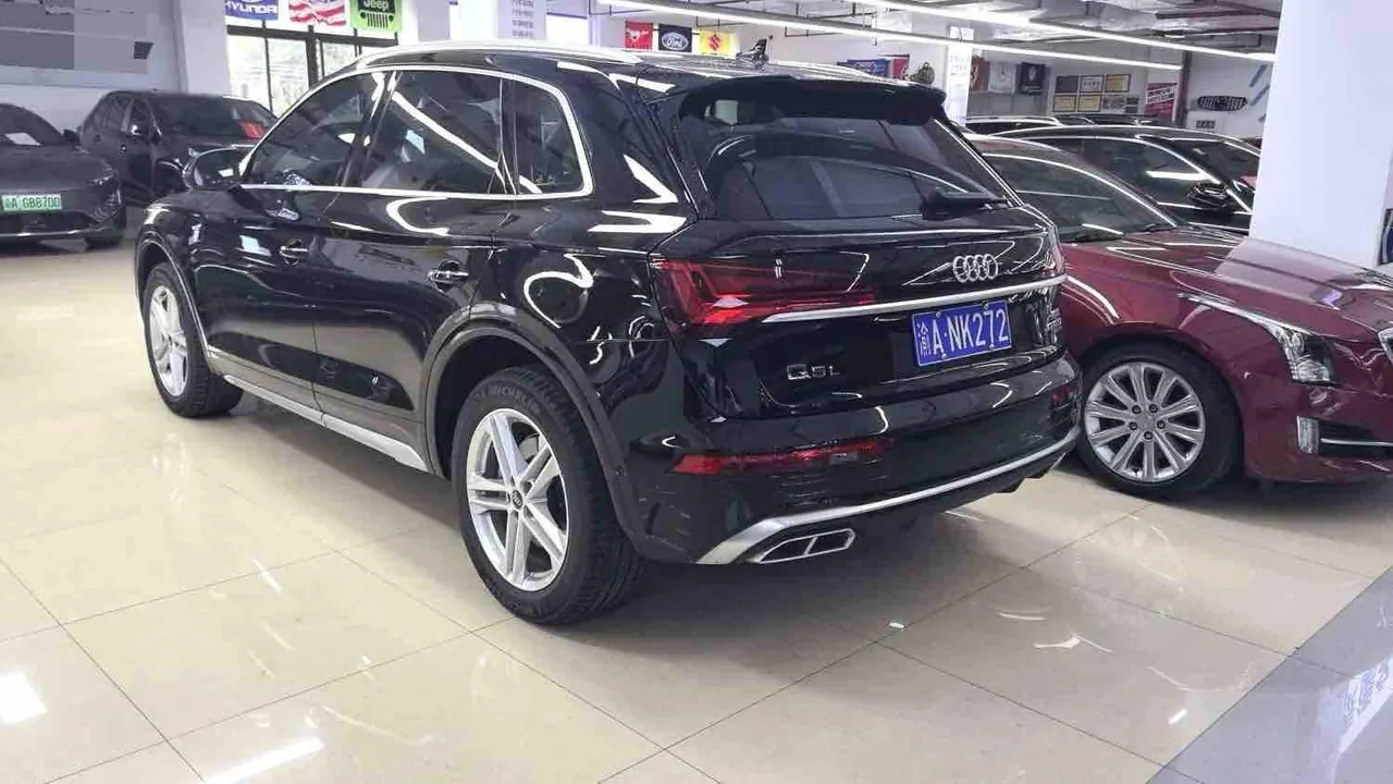 Audi 2022 Q5L 2.0TFSI 40TFSI Deluxe Dynamic (Modified) Automatic Gear 6