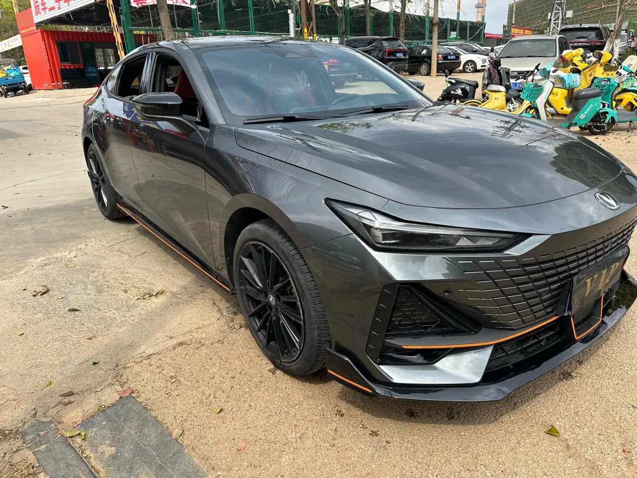 ChangAn 2023 UNI-V 1.5T Sports Edition Automatic 3