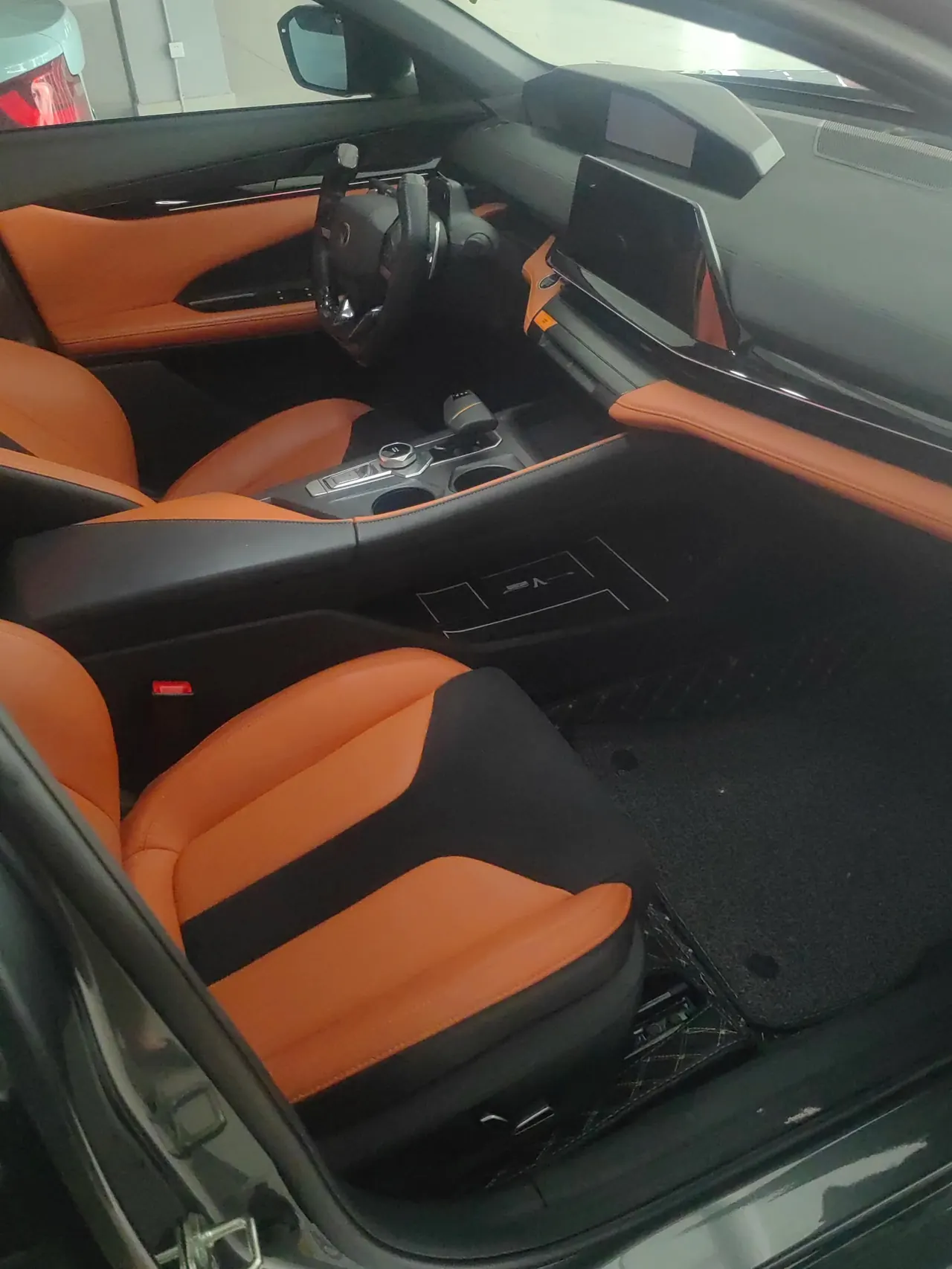 ChangAn 2023 UNI-V 1.5T Sports Edition Automatic 6