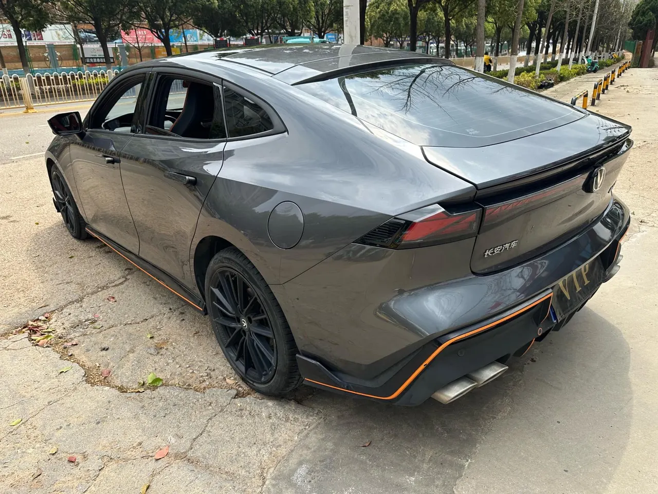 ChangAn 2023 UNI-V 1.5T Sports Edition Automatic 8