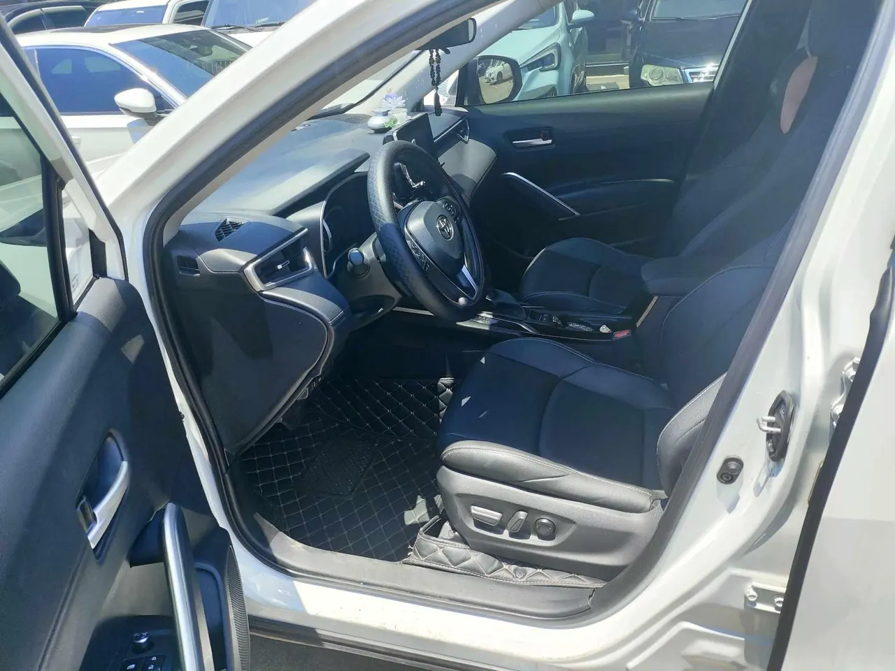 Toyota 2023 Fenglanda 2.0 Stepless Deluxe Edition Automatic Transmission 4