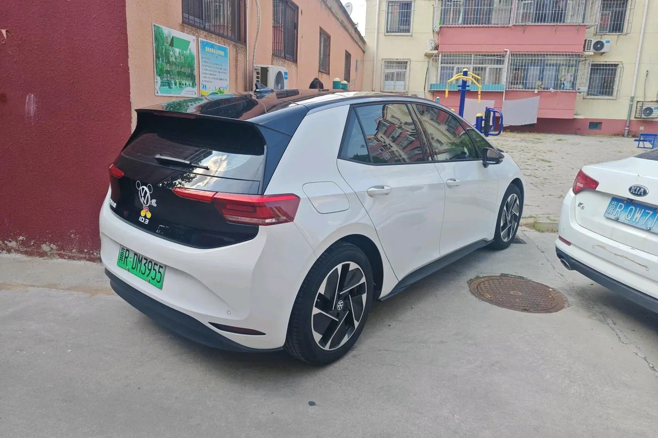 Volkswagen 2025 ID. 3 smart superior version of automatic gear 4