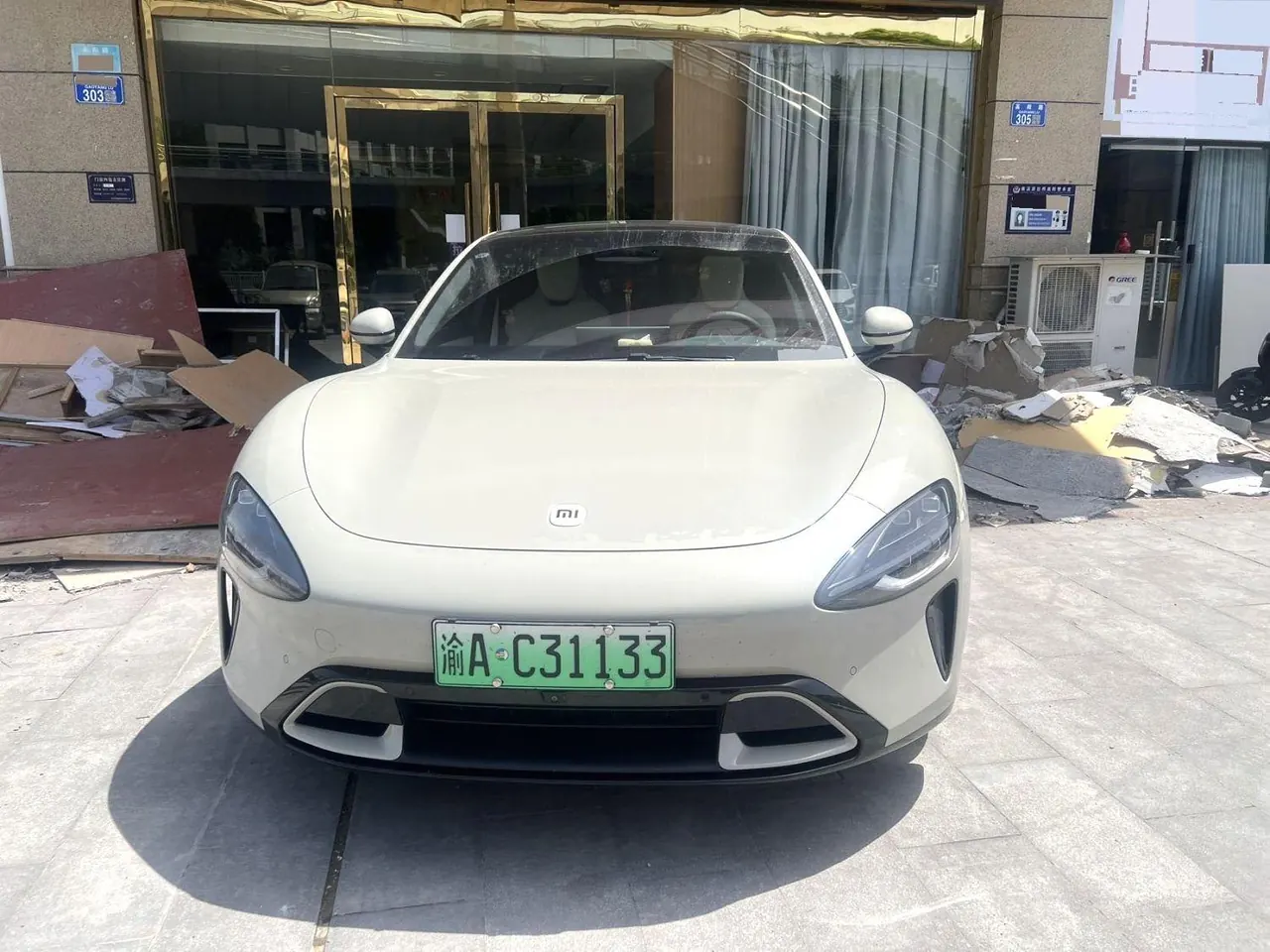 MI 2024 SU 7 700km Rear Drive Long Endurance Smart Driving Edition Automatic Gear 2
