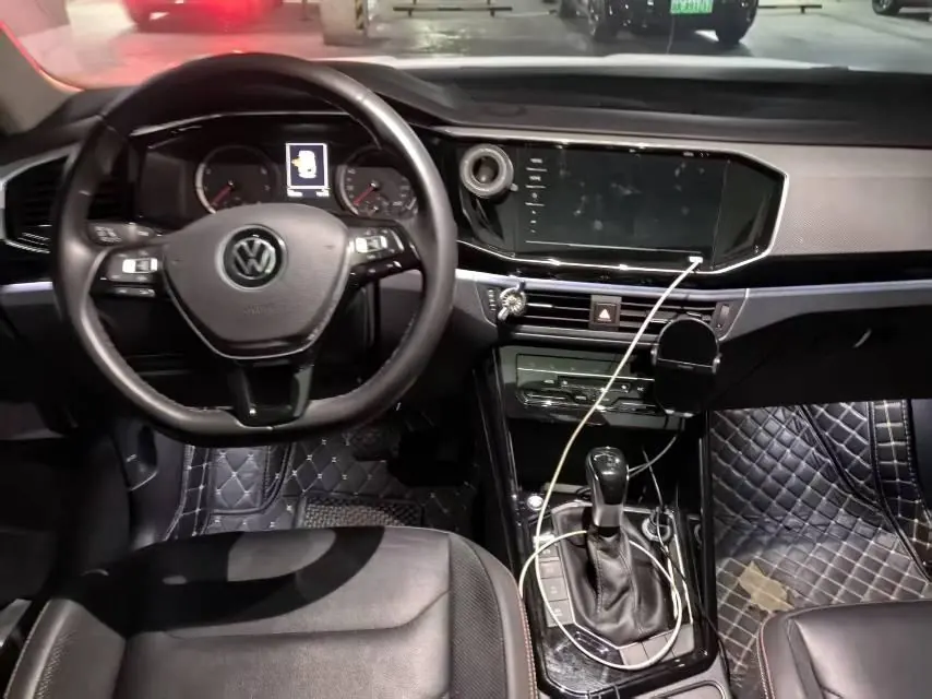Volkswagen 2020 Tanyue 2.0TSI 330TSI Two-Drive Deluxe Zhilian Edition Pro Automatic Gear 5