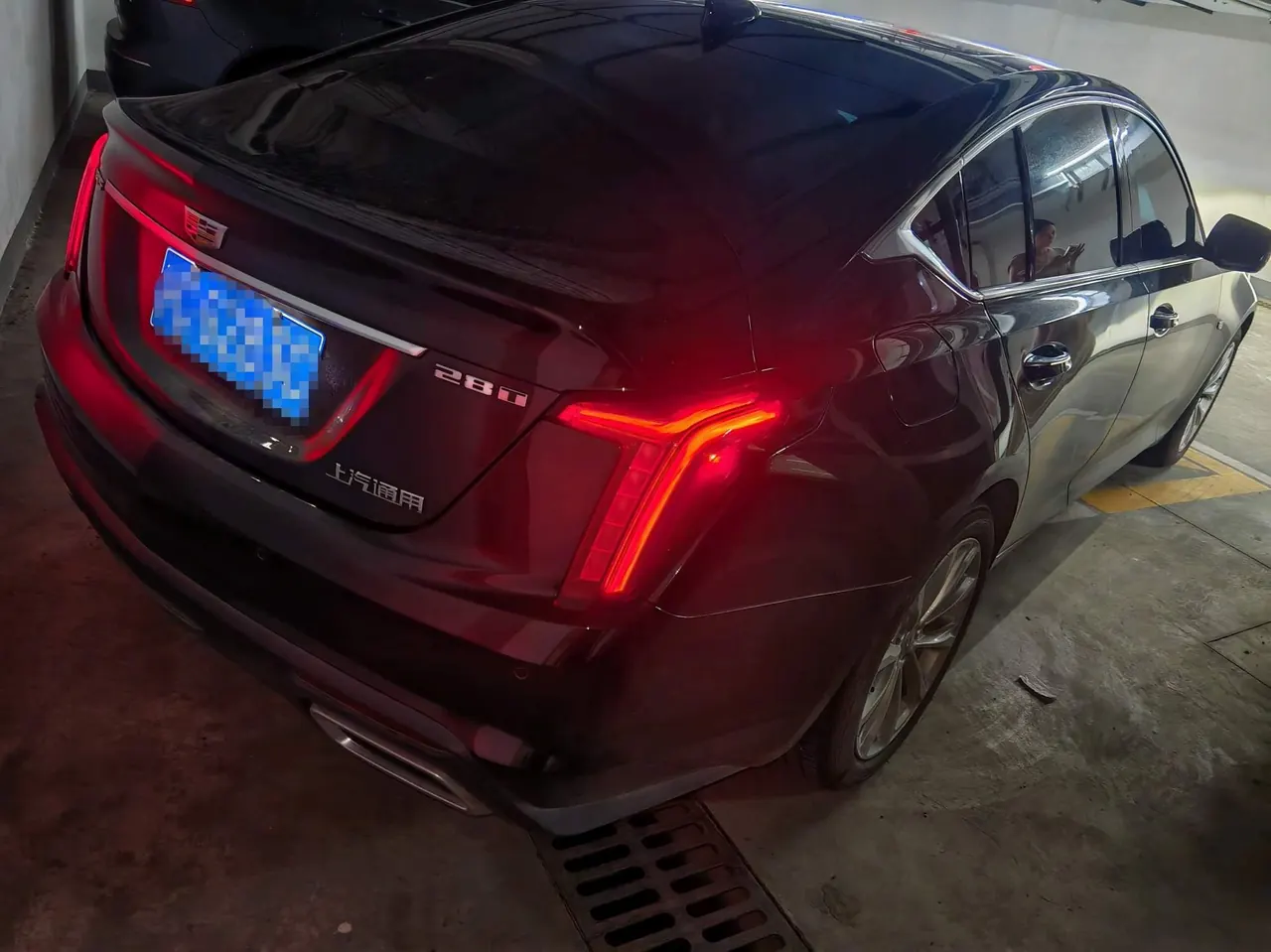 Cadillac 2022 CT5 2.0T 28T luxury automatic gear 3