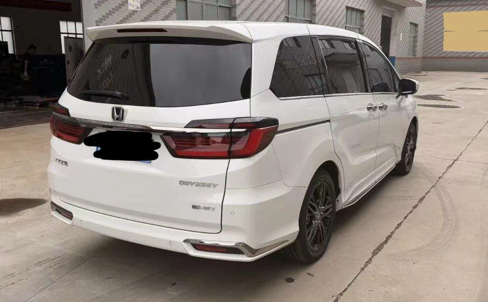 Honda 2026 Odyssey Hybrid 2.0 Stepless Sharp Extreme Edition Automatic Gear 6
