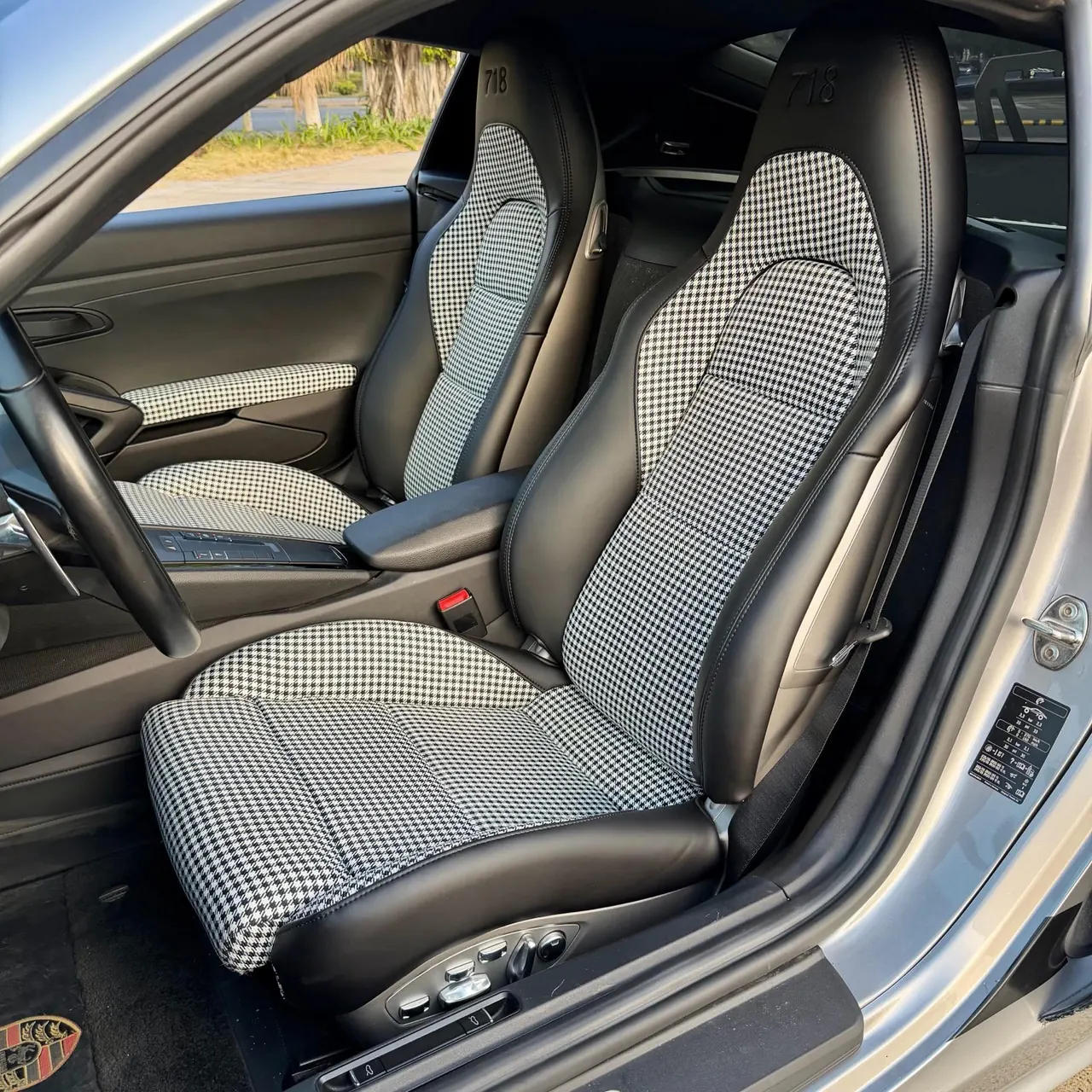 Porsche 718 (Imported) 2022 718 Kaman T 2.0T Automatic 9
