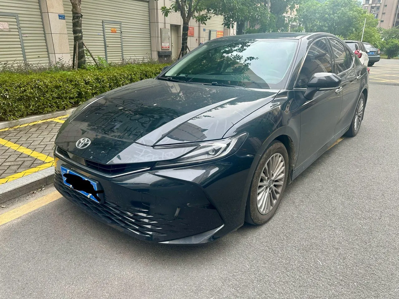 Open image lightbox: Toyota 2024 Camry 2.0GVP Stepless Deluxe Edition Automatic Transmission