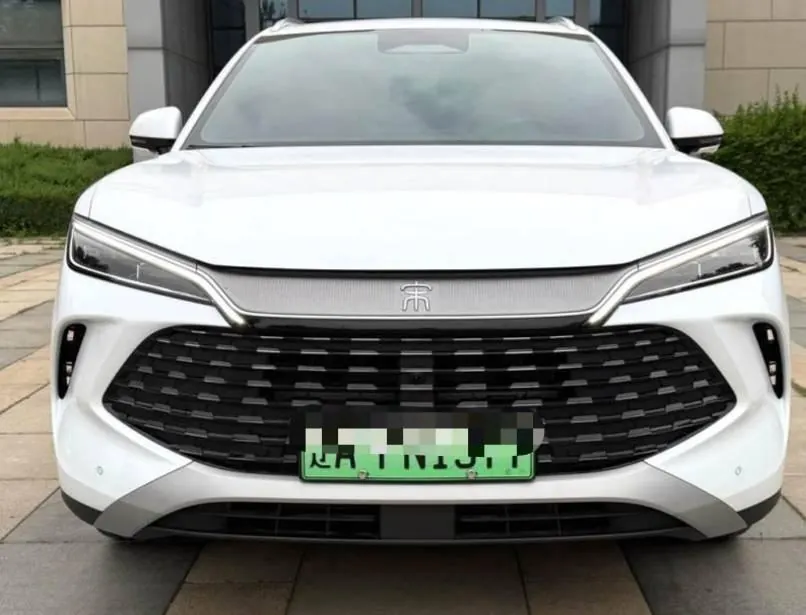 BYD 2024 Song L DM-i 1.5 Stepless 112km Leading Automatic Gear 2