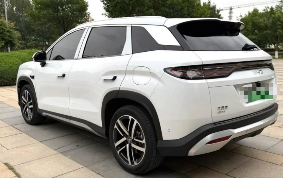 BYD 2024 Song L DM-i 1.5 Stepless 112km Leading Automatic Gear 6