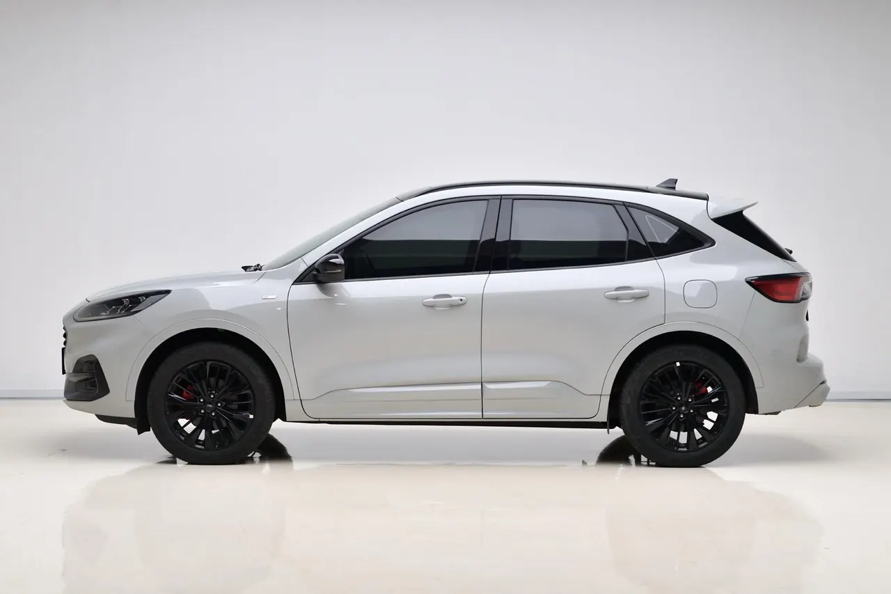 Ford 2024 Sharp 2.0T EcoBoost 245 4-wheel drive enjoy ST-Line Pro automatic gear 3