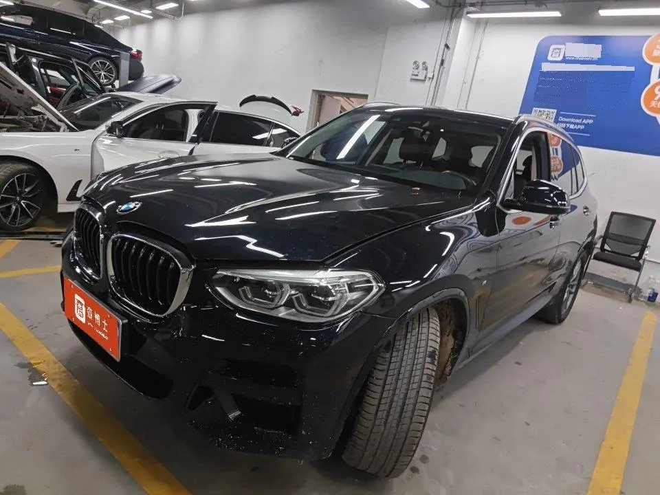Открыть галерею: BMW 2020 X3 xDrive28i 2.0T M sports suit automatic gear