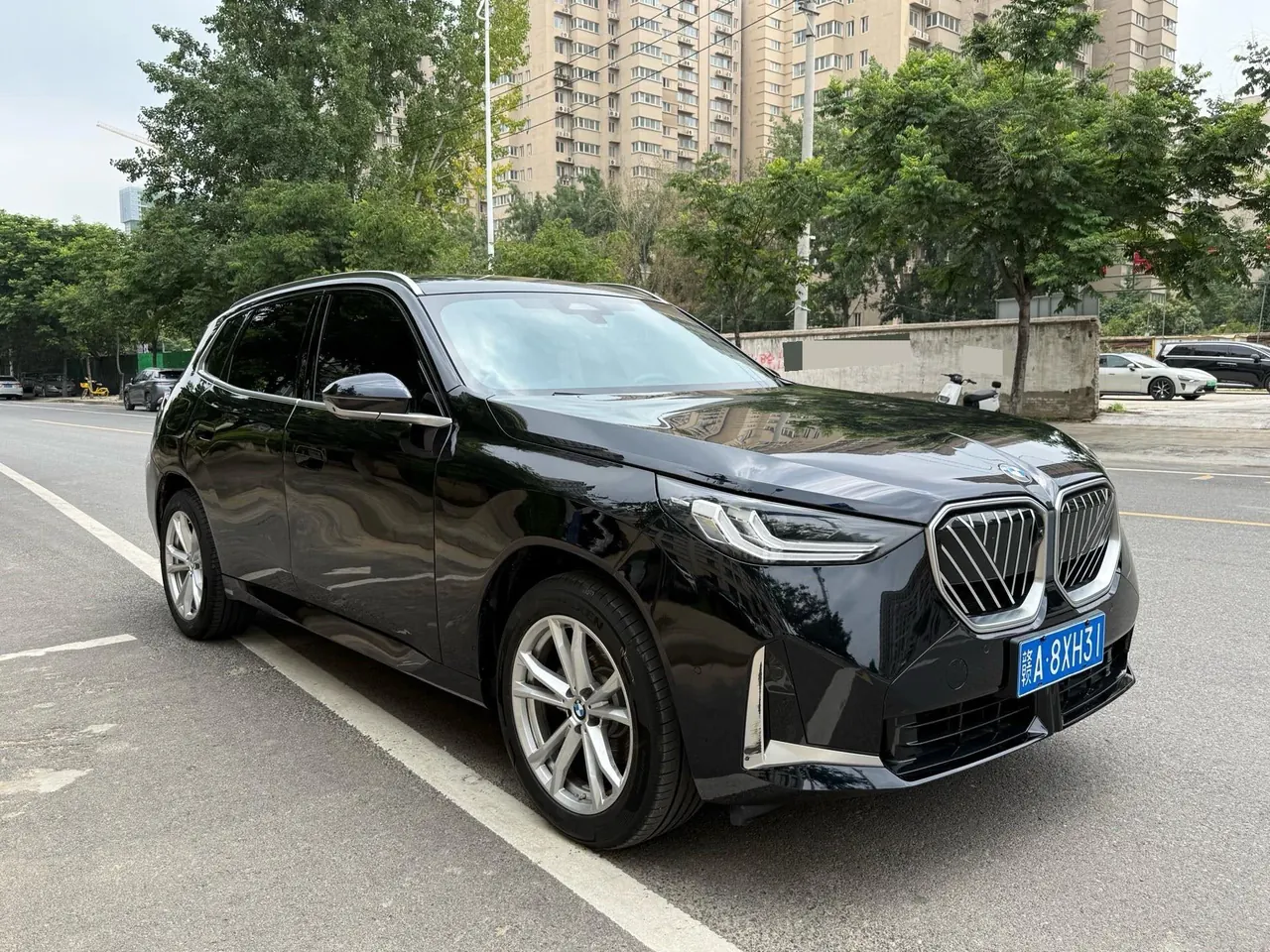 BMW 2026 X3 xDrive25L 2.0T M sports obsidian night suit automatic gear 2