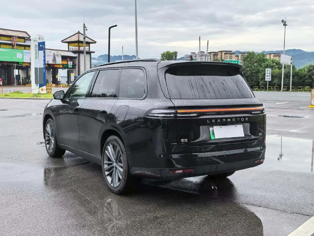 Leapmotor 2026 C 16 280 Laser Radar Zhizun Edition 6-seat Automatic Gear 7