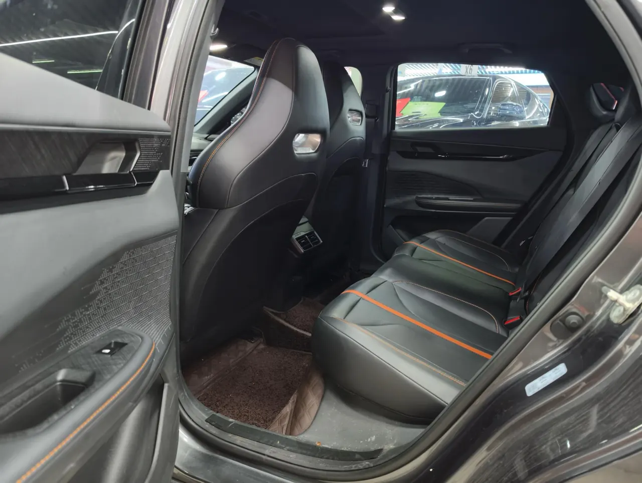 ChangAn 2024 UNI-V 1.5T Prestige Automatic 7