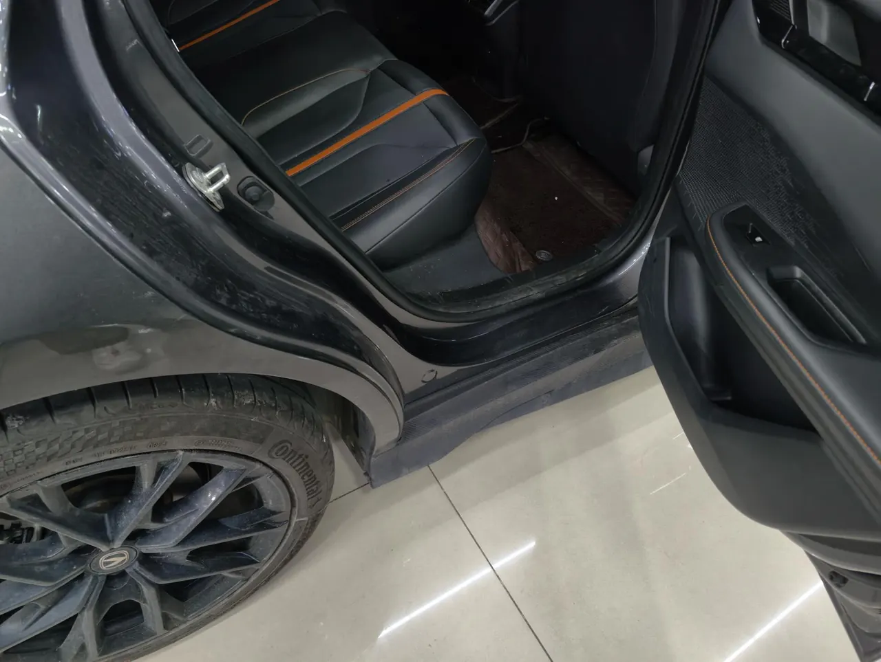 ChangAn 2024 UNI-V 1.5T Prestige Automatic 8