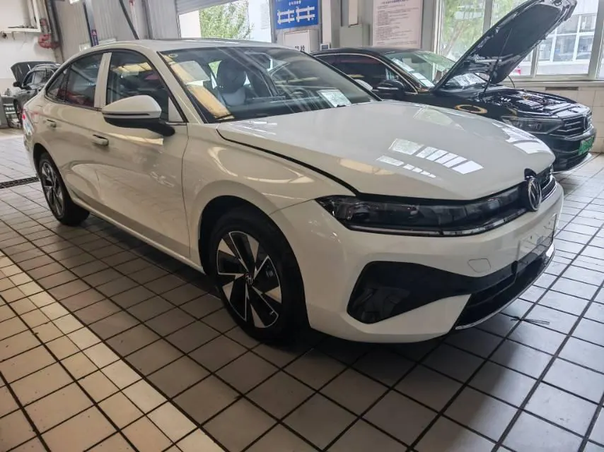 Volkswagen 2026 Sagittarius L 1.5TSI 300TSI Elite Automatic 2