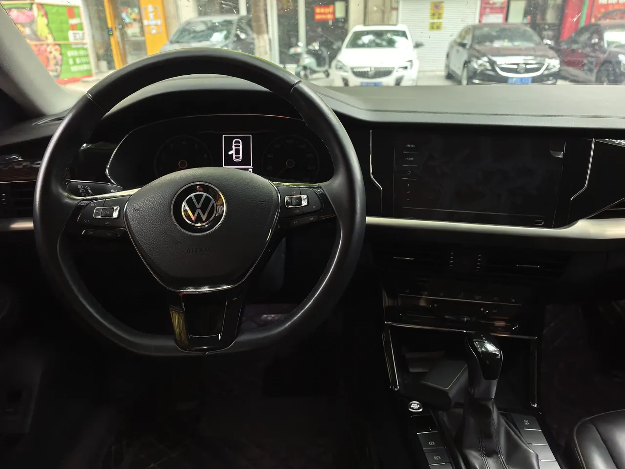 Volkswagen 2020 Passat 2.0TSI 330TSI Elite Edition Automatic 3
