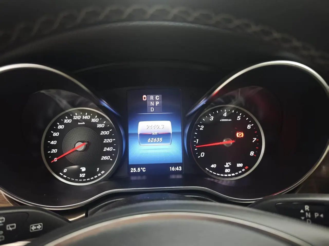 Mercedes Benz V 2021V 260 L 2.0T Deluxe Edition Automatic Gear 24