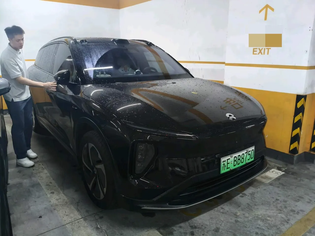 NIO 2024 ES6 75kWh automatic gear 3