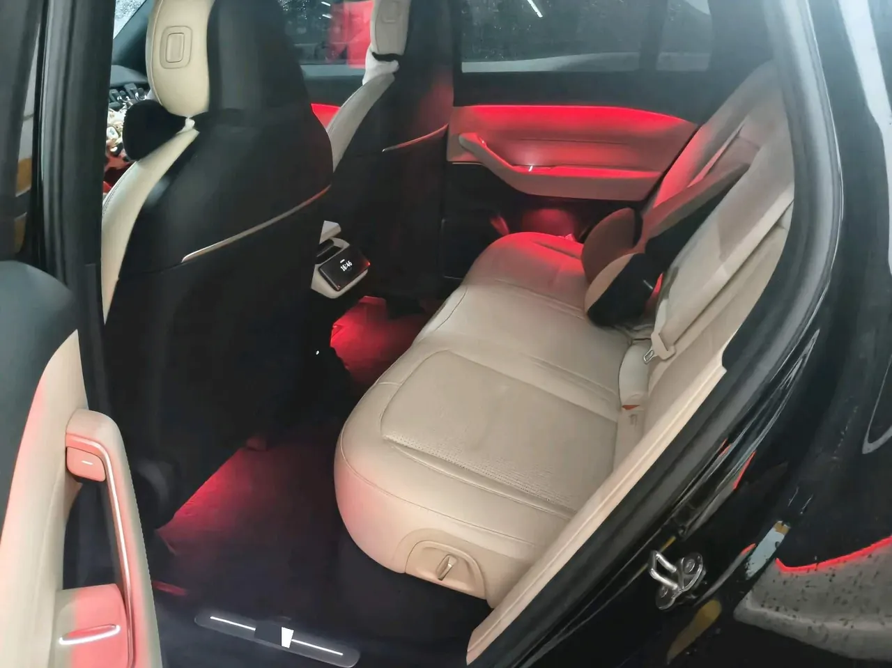 NIO 2024 ES6 75kWh automatic gear 6
