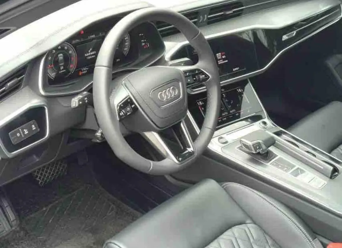 Audi 2026 A6L 2.0TFSI 45TFSI Prestige Dynamic Edition Automatic 4