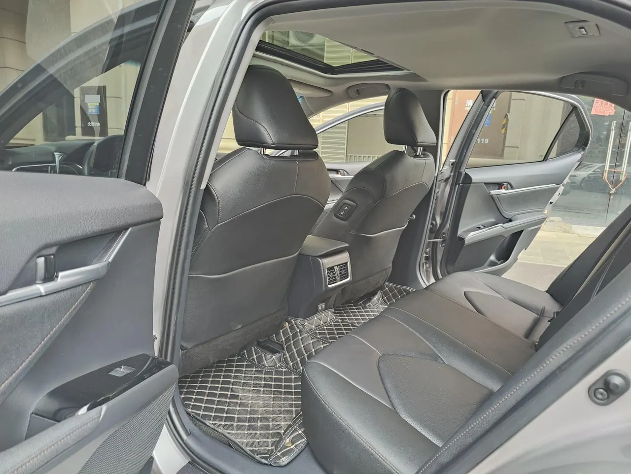 Toyota 2021 Camry 2.0G Stepless Deluxe Edition Automatic Gear 6