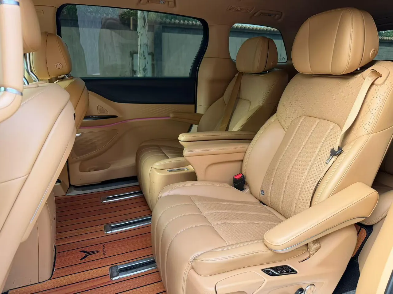 Voyah 2022 Dreamers Low Carbon Edition Automatic Gear 5