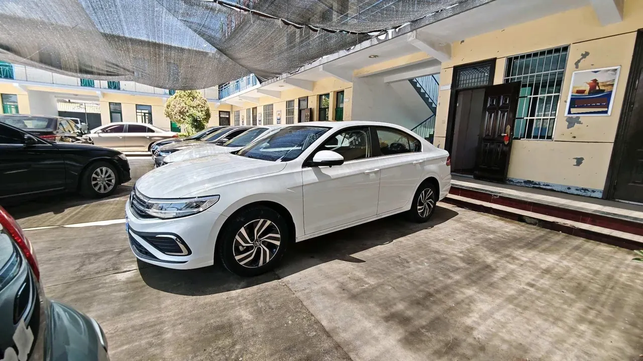 Open image lightbox: Volkswagen 2026 Bora 1.2TSI 200TSI Yuexing Navigation Edition Automatic Gear
