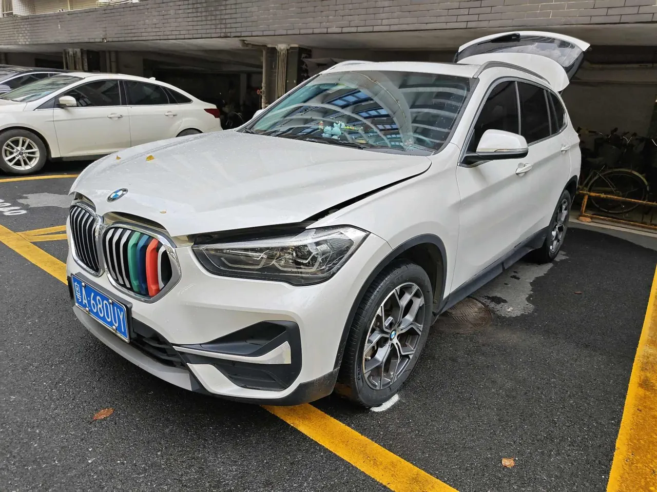 Open image lightbox: BMW 2020 X1 sDrive25Li 2.0T Leading Automatic Gear