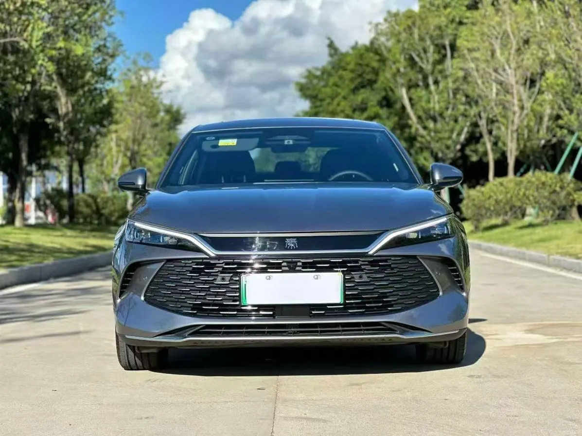 BYD 2024 Qin L DM-i 1.5 stepless 80KM Exceed automatic gear 2
