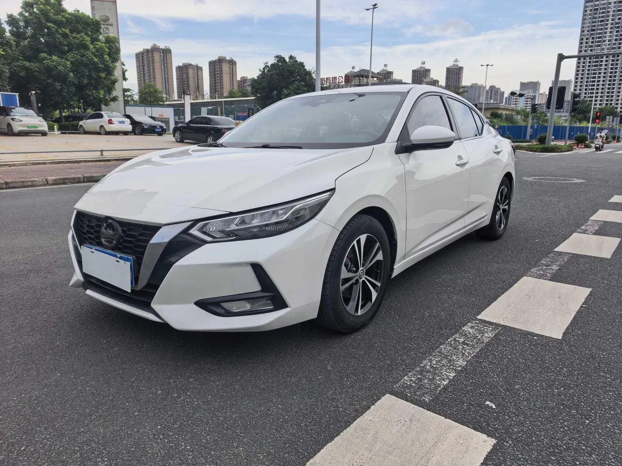 Open image lightbox: Nissan 2020 Sylphy 1.6 Stepless XL Pleasant Edition Automatic Gear