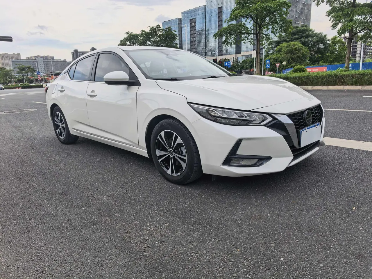 Nissan 2020 Sylphy 1.6 Stepless XL Pleasant Edition Automatic Gear 3