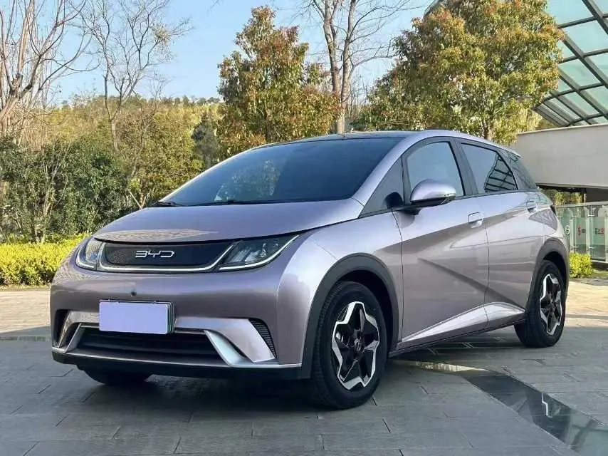 Открыть галерею: BYD 2021 Dolphin 405km Fashion Edition Automatic