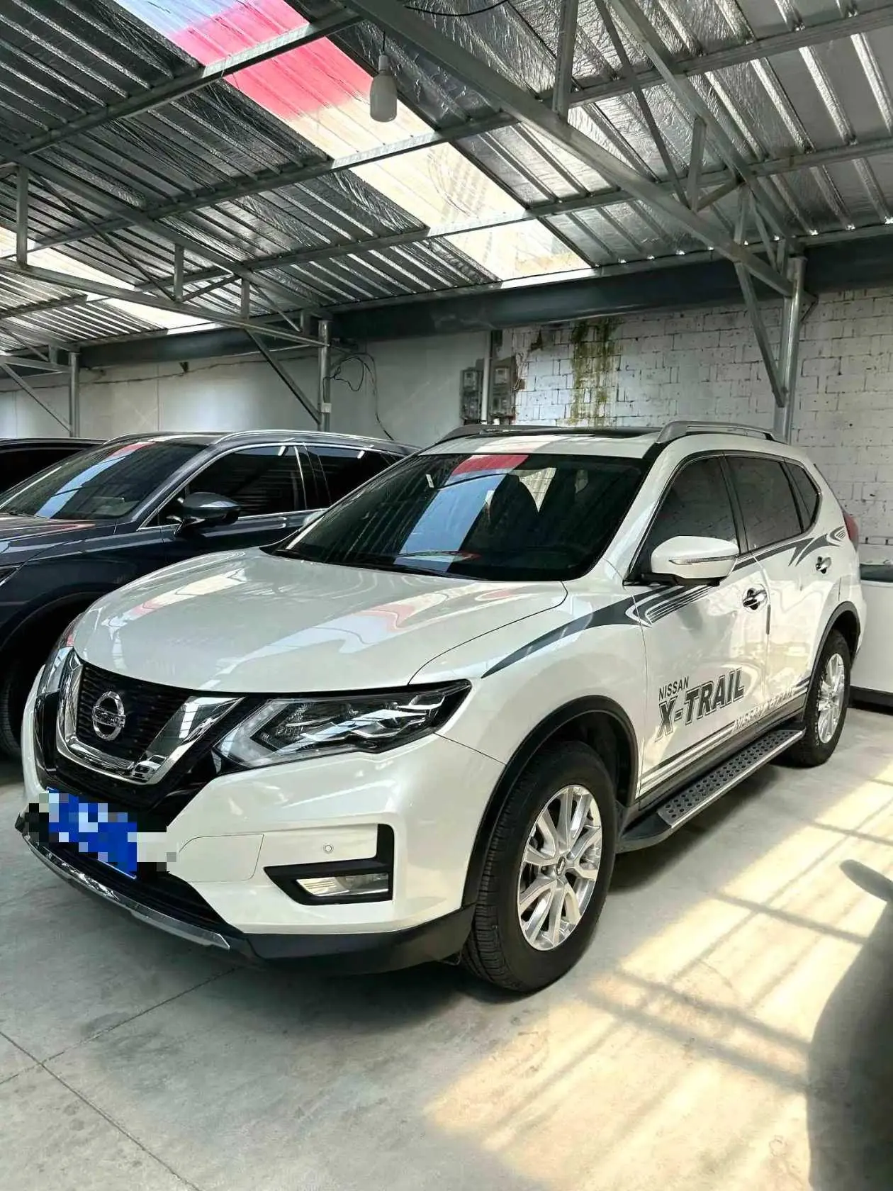 Открыть галерею: Nissan 2020 Qijun 2.0 stepless XL Premium two-wheel drive Zhilian exclusive version of automatic gear